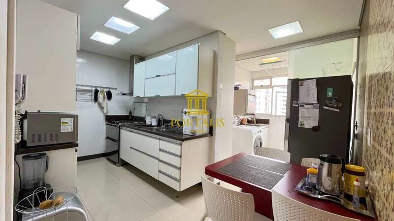 Apartamento, Sion, 4 Quartos, 2 Vagas, 1 Suíte