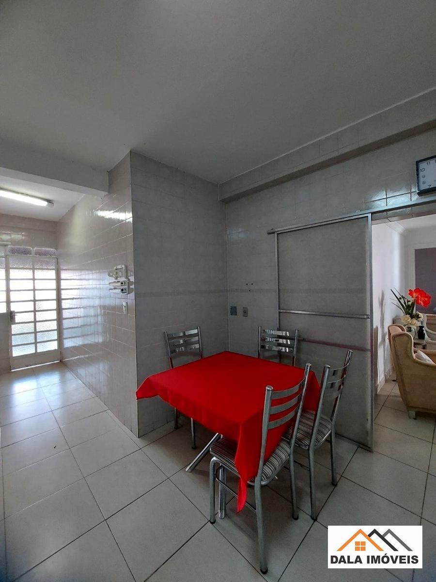 Casa, João Pinheiro, 4 Quartos, 2 Vagas