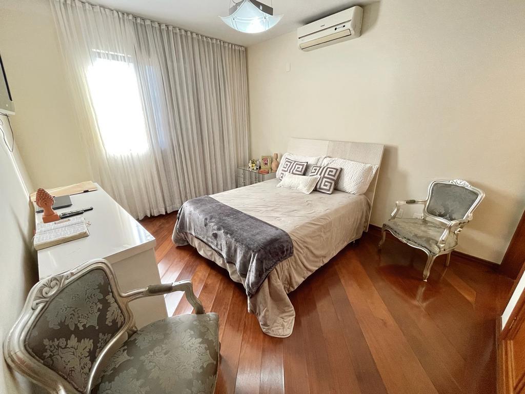 Cobertura, São José, 4 Quartos, 4 Vagas, 2 Suítes