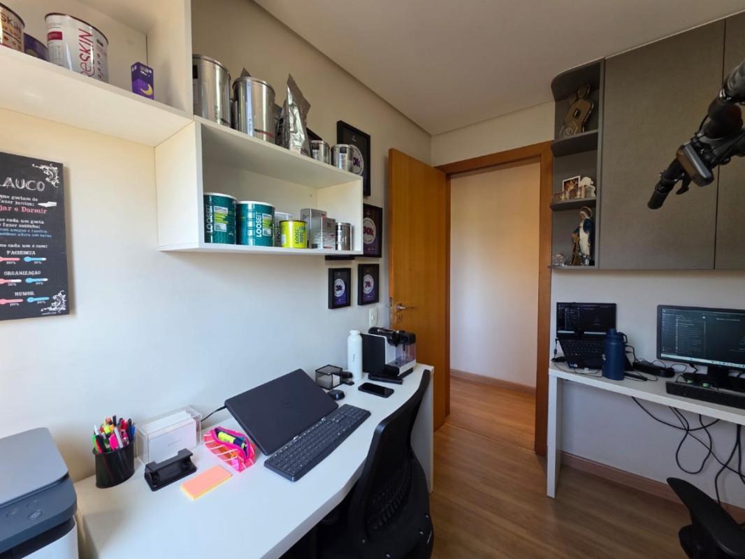 Apartamento, Castelo, 3 Quartos, 2 Vagas, 1 Suíte