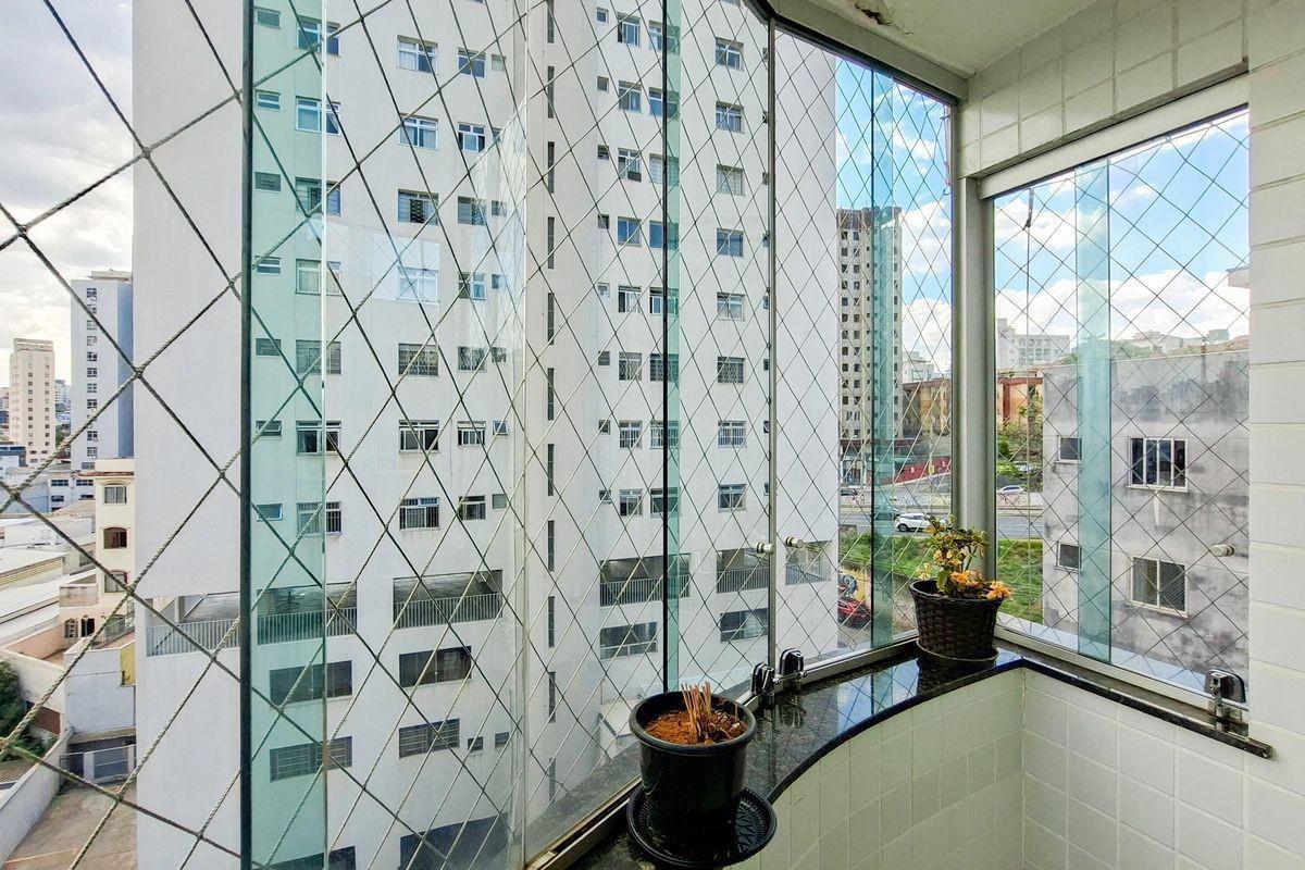 Apartamento, Sagrada Família, 3 Quartos, 2 Vagas, 2 Suítes