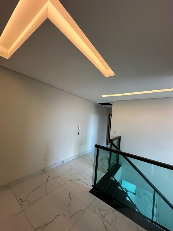 Casa, Espírito Santo, 3 Quartos, 4 Vagas, 1 Suíte