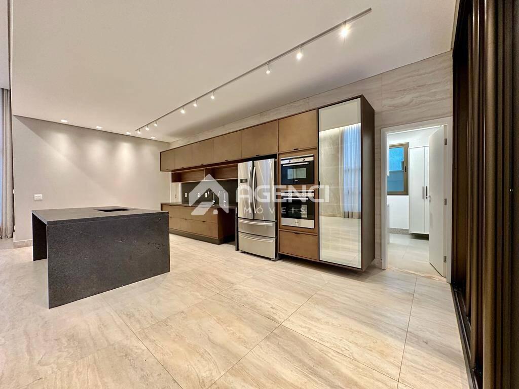 Casa, Alphaville - Lagoa dos Ingleses, 4 Quartos, 0 Vaga, 4 Suítes