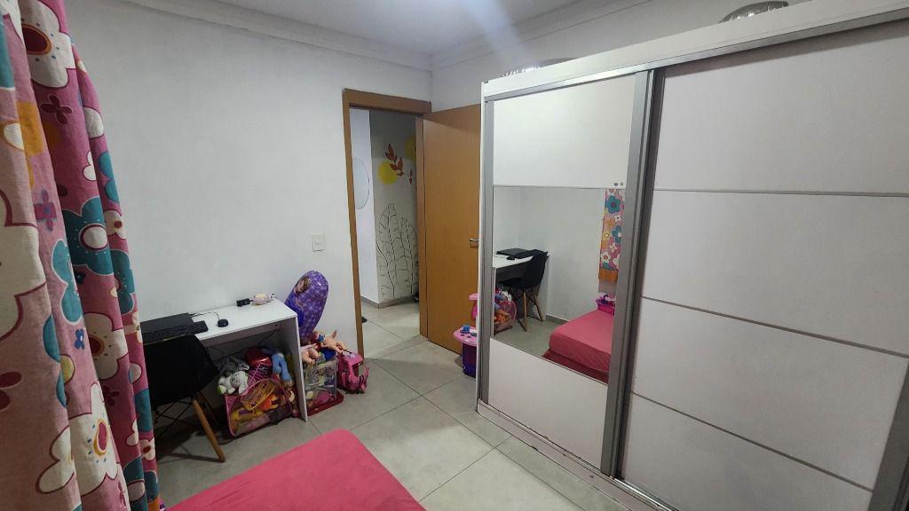 Apartamento, Paciência, 2 Quartos, 1 Vaga