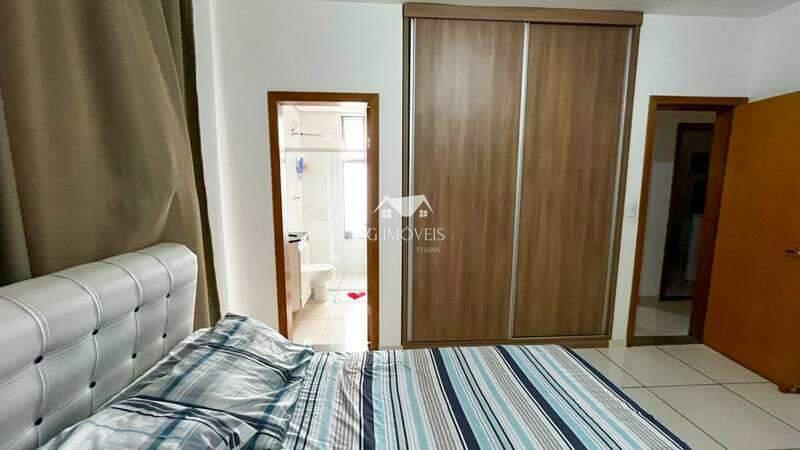 Apartamento, Barreiro, 3 Quartos, 2 Vagas, 1 Suíte