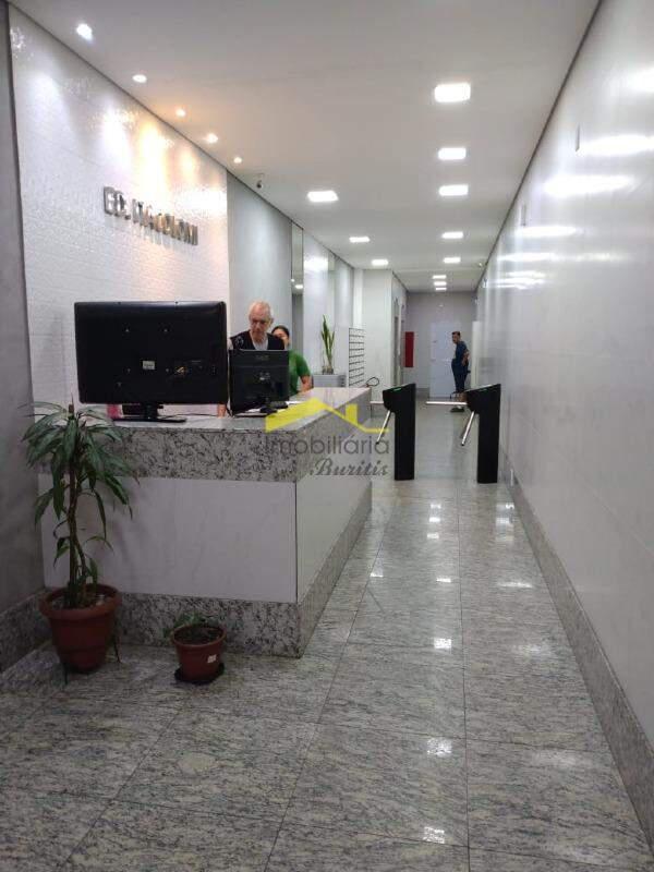 Sala, Centro