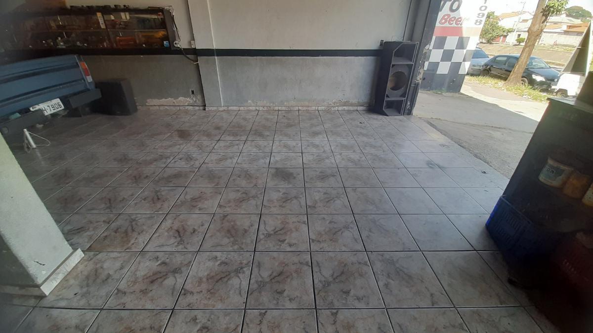 Prédio, Castelo, 0 Quarto, 15 Vagas