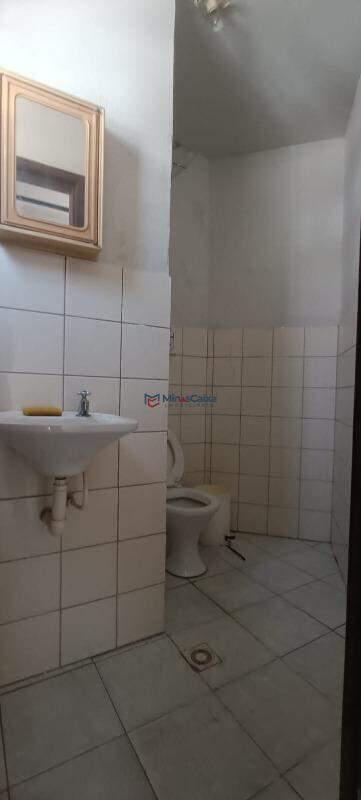 Sala, Centro, 0 Quarto, 0 Vaga