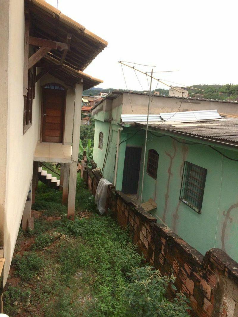 Casa, Vila Santo Antônio de Pádua, 3 Quartos, 5 Vagas, 1 Suíte