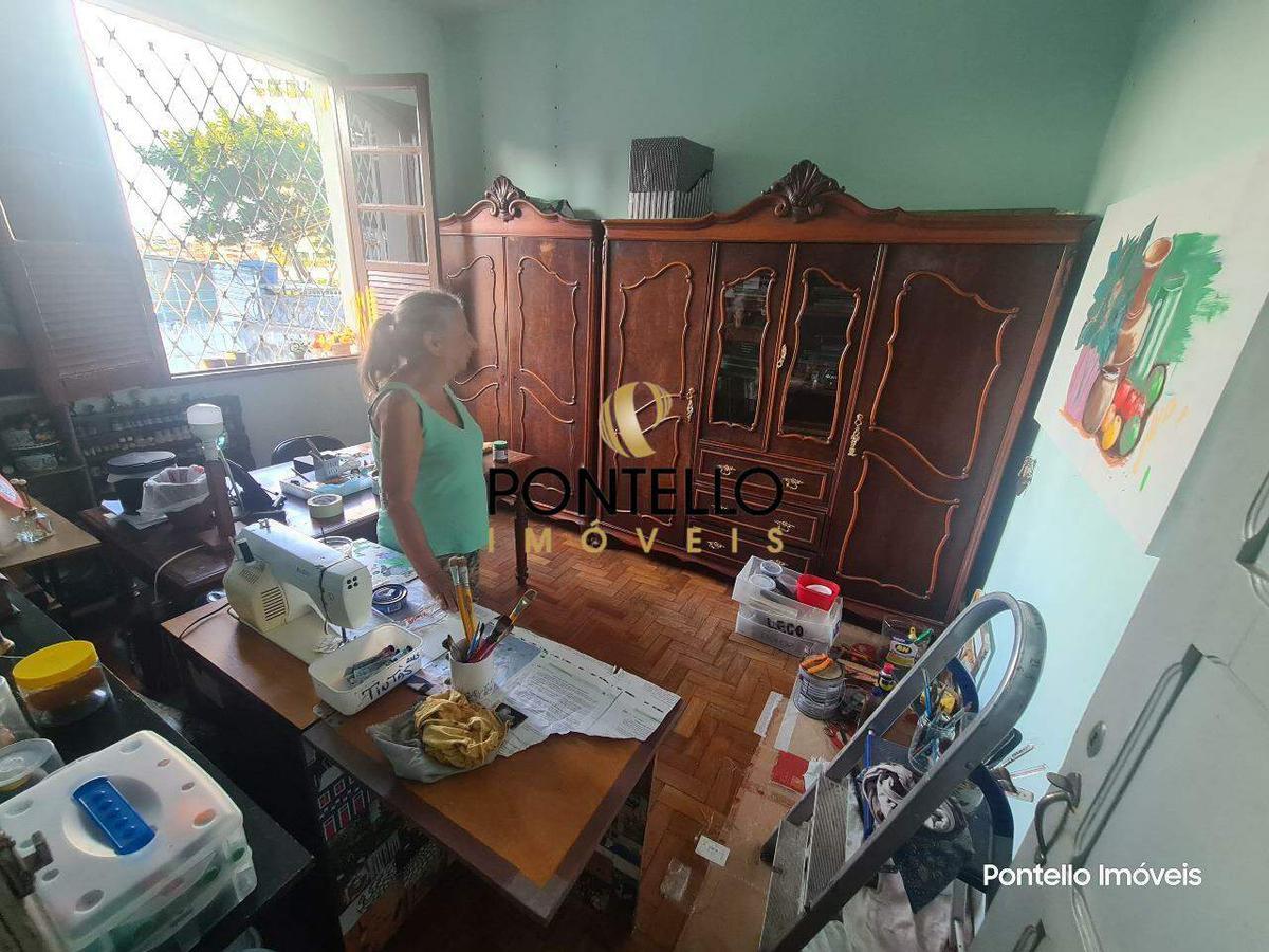 Casa, Cachoeirinha, 4 Quartos, 1 Vaga, 1 Suíte