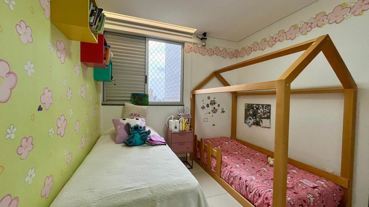 Apartamento, Caiçaras, 4 Quartos, 3 Vagas, 2 Suítes