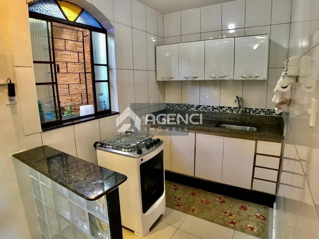 Casa, Califórnia, 3 Quartos, 0 Vaga, 1 Suíte