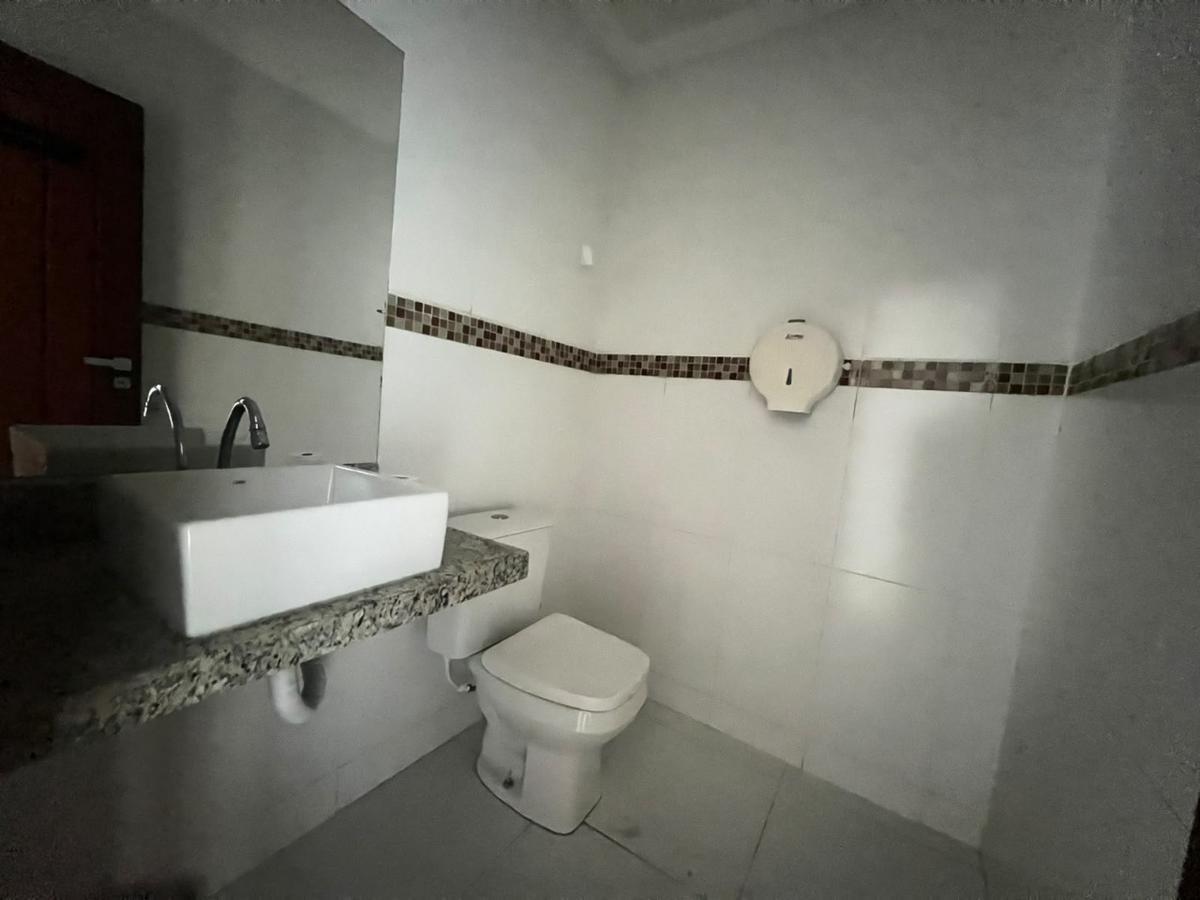 Casa Comercial, Nova Suíssa, 0 Quarto, 0 Vaga