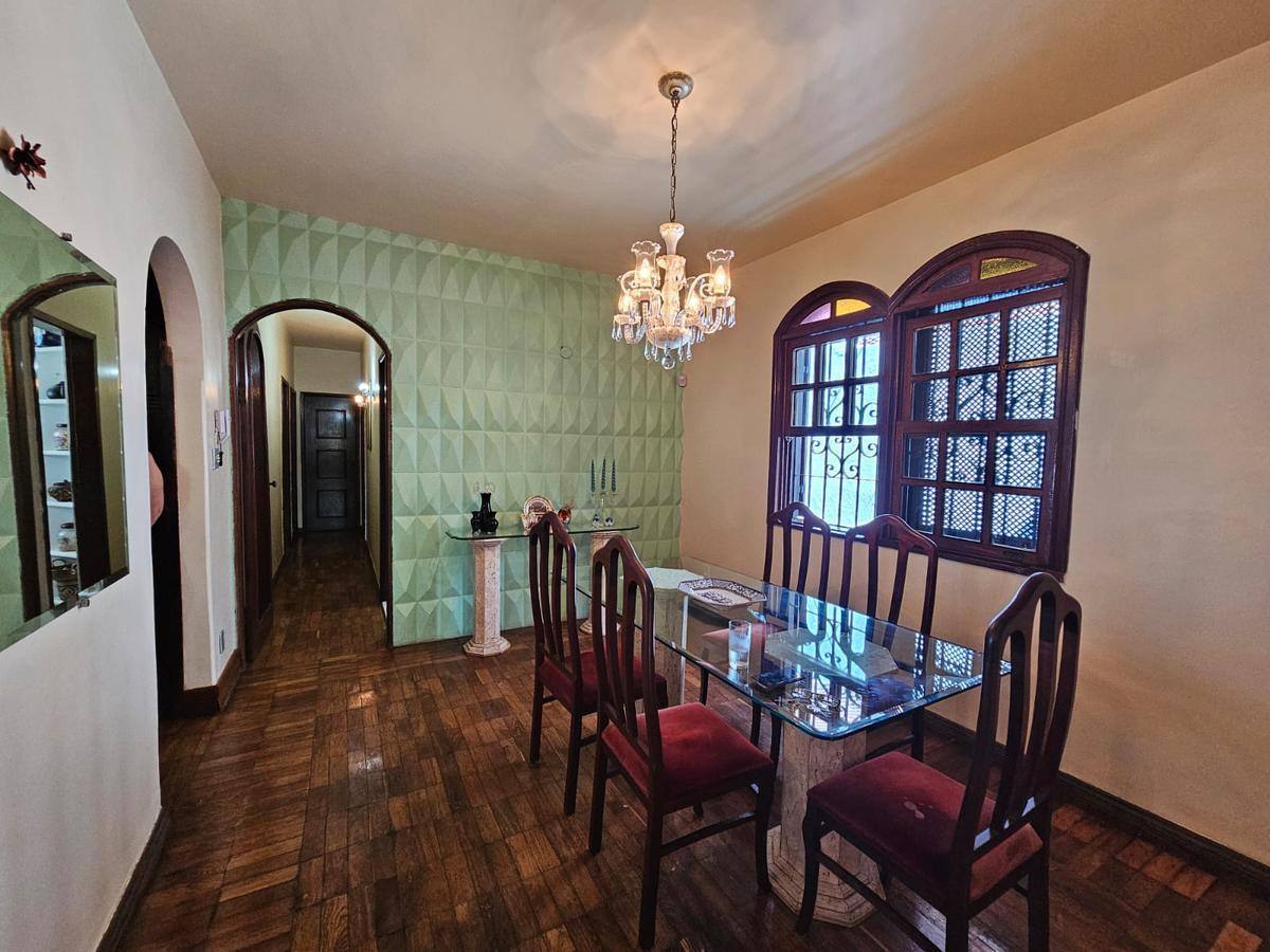 Casa, Jardim América, 4 Quartos, 4 Vagas, 2 Suítes