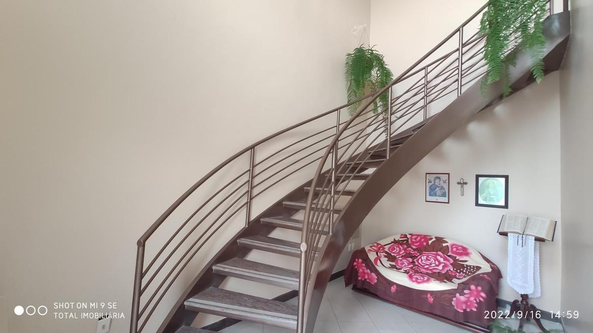 Casa, Giovanini, 6 Quartos, 4 Vagas, 2 Suítes