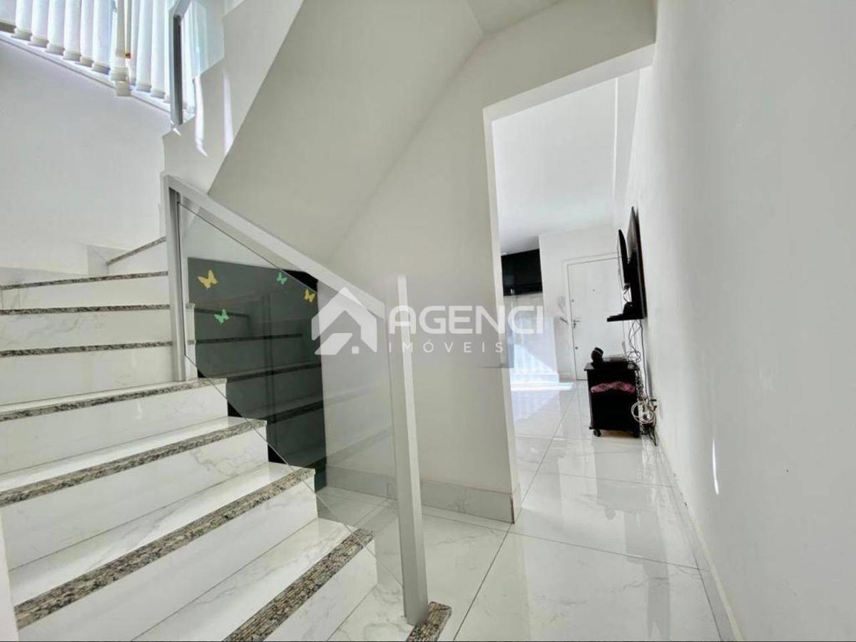 Cobertura, Cabral, 2 Quartos, 0 Vaga, 1 Suíte