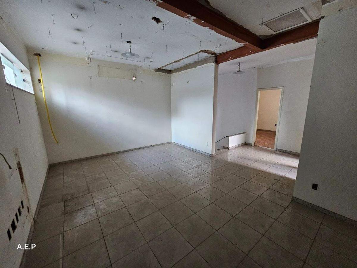 Casa, Lourdes, 4 Quartos, 12 Vagas