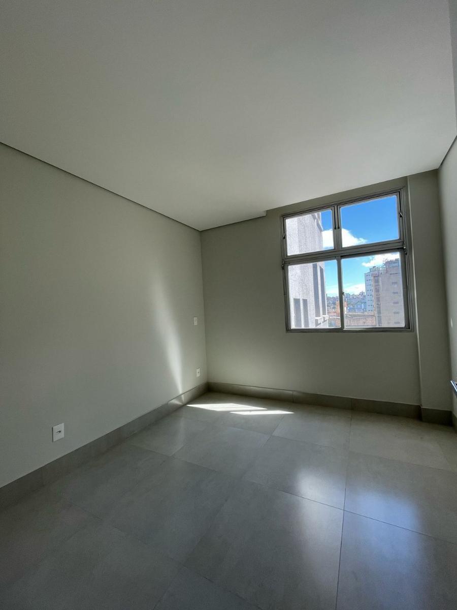 Apartamento, Centro, 2 Quartos, 0 Vaga, 1 Suíte