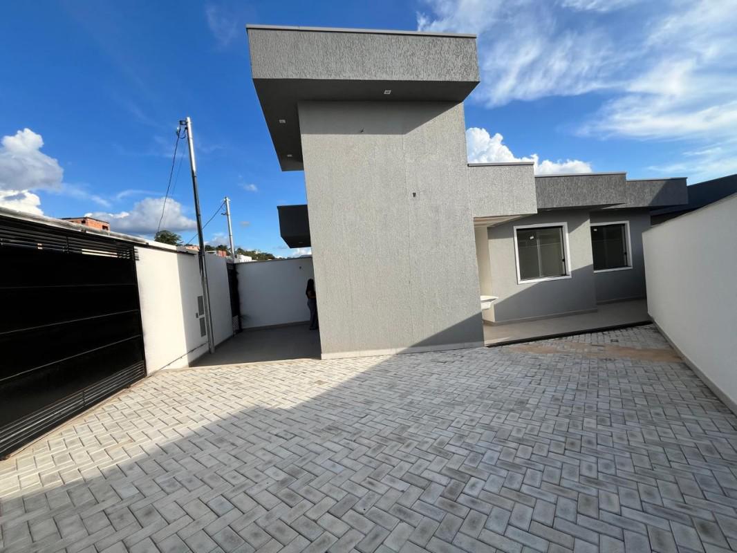 Casa, Masterville, 2 Quartos, 2 Vagas