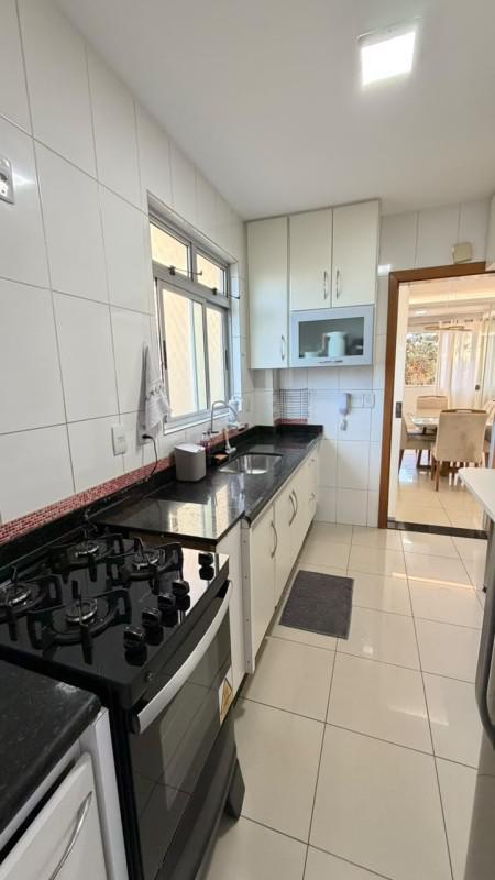Apartamento, Castelo, 3 Quartos, 2 Vagas, 1 Suíte