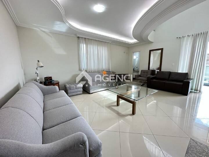 Casa, Paquetá, 4 Quartos, 0 Vaga, 1 Suíte