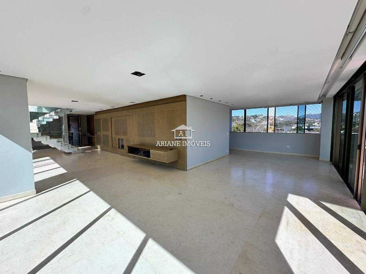 Apartamento, Vale dos Cristais, 4 Quartos, 5 Vagas, 4 Suítes