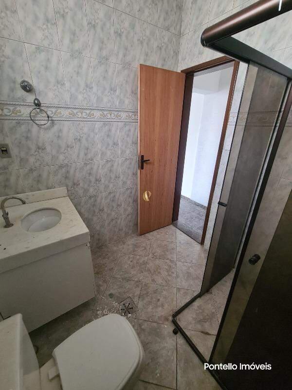 Casa, Aparecida, 4 Quartos, 3 Vagas, 1 Suíte