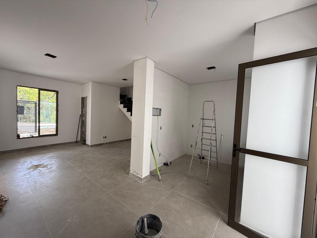 Casa, Itapoã, 3 Quartos, 2 Vagas, 1 Suíte