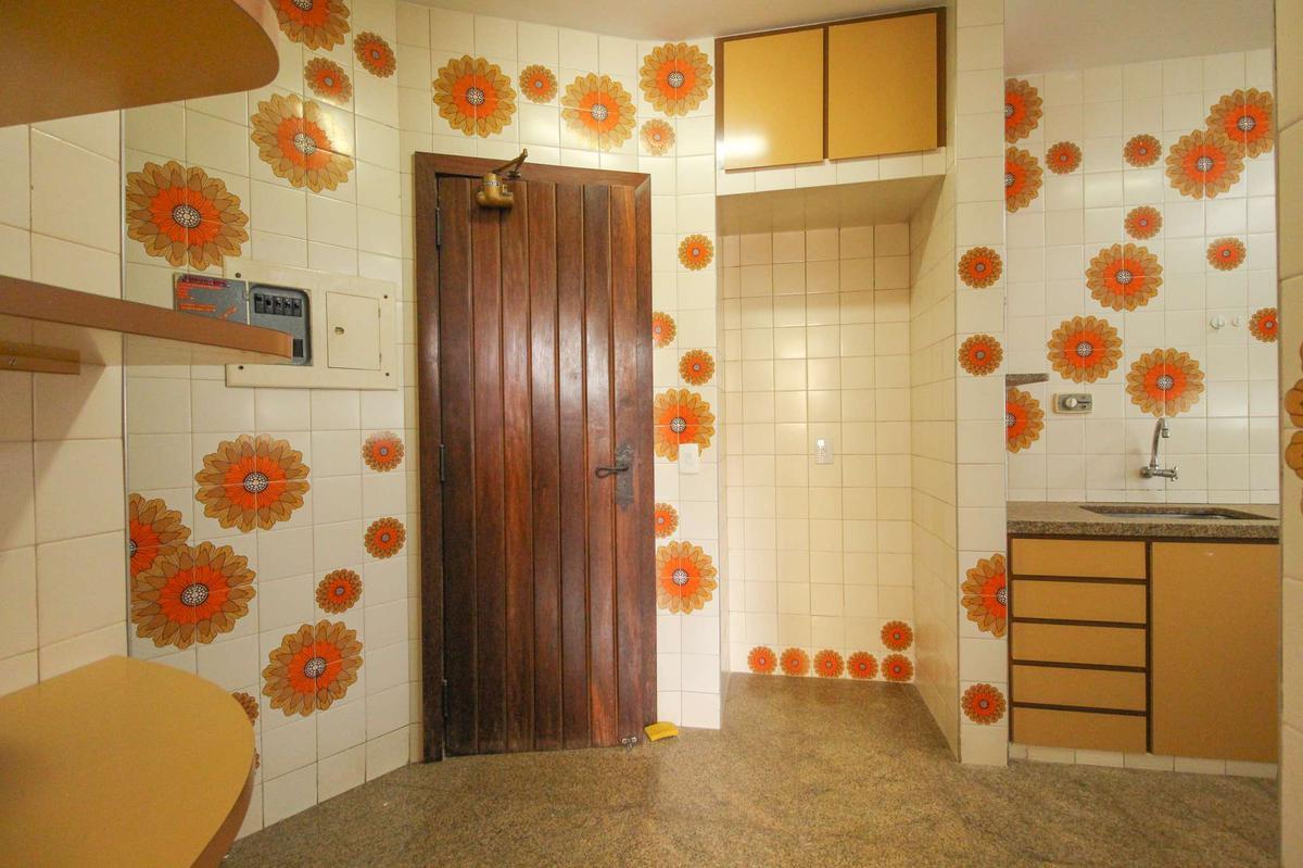 Apartamento, Anchieta, 4 Quartos, 2 Vagas, 1 Suíte