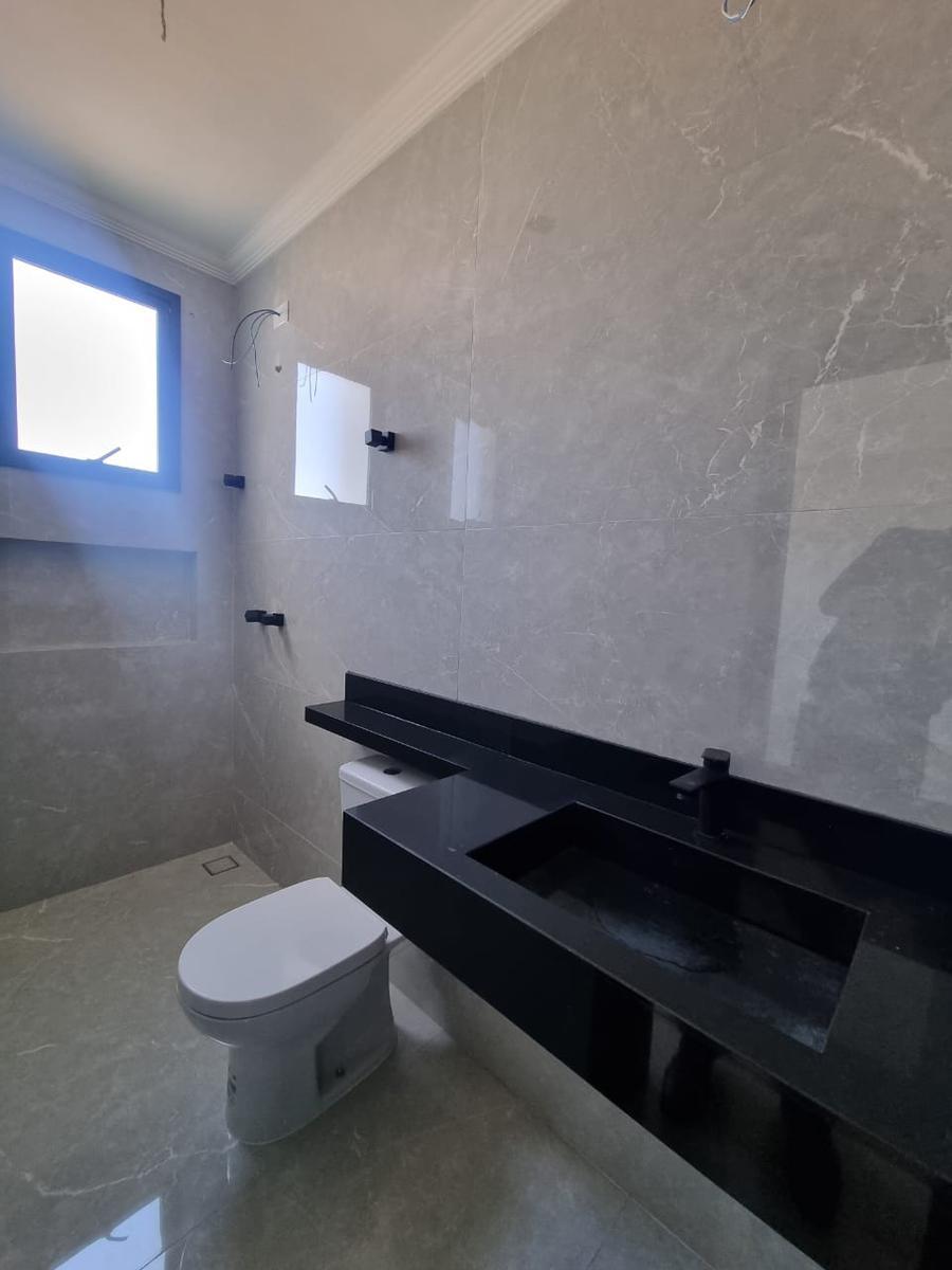 Casa, Itapoã, 3 Quartos, 2 Vagas, 1 Suíte