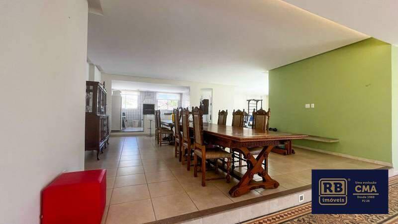 Casa, Vila Paris, 6 Quartos, 7 Vagas, 2 Suítes