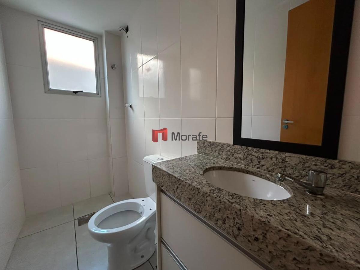 Apartamento, Floresta, 2 Quartos, 2 Vagas, 1 Suíte