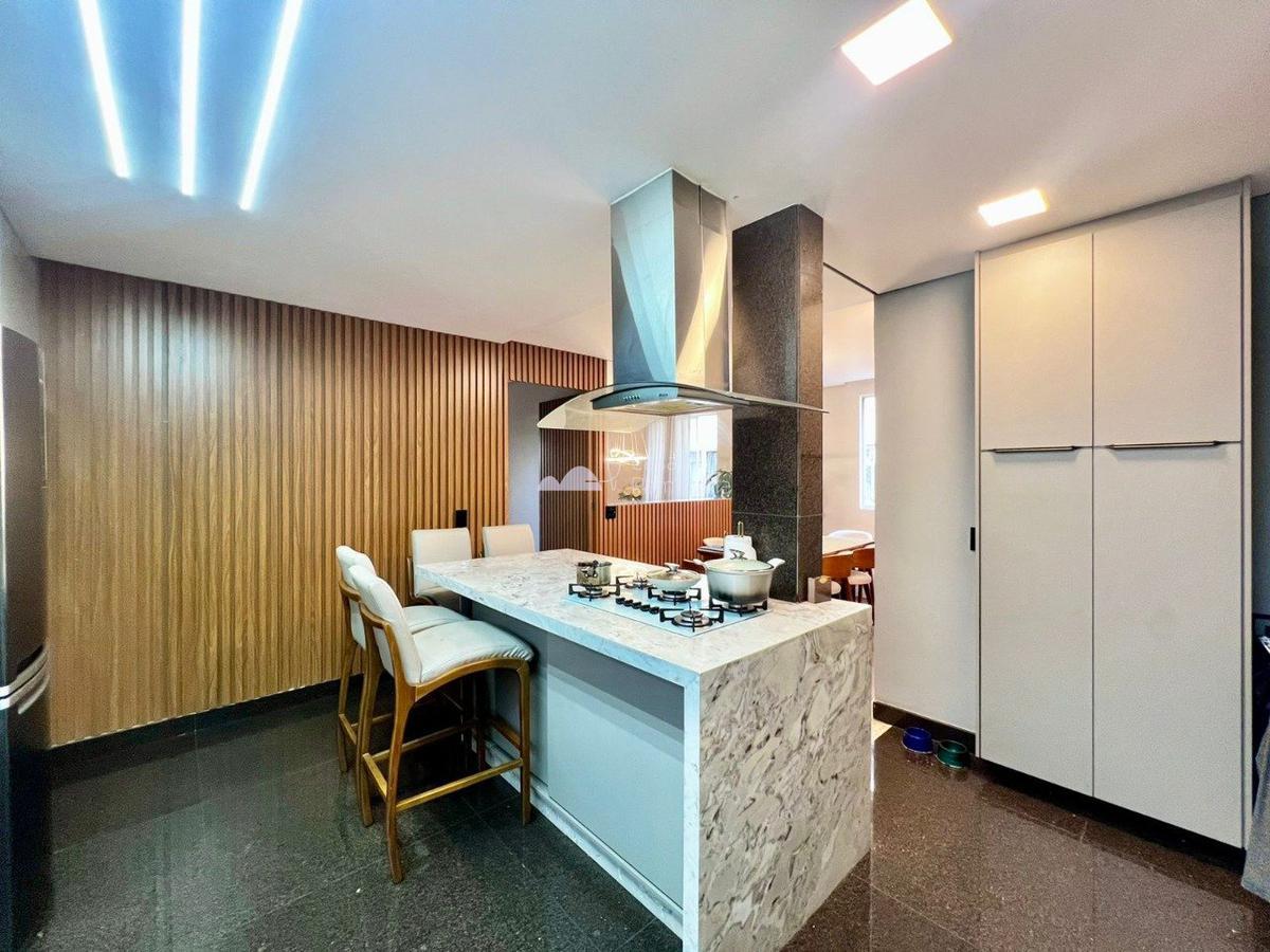 Apartamento, Itapoã, 3 Quartos, 2 Vagas, 1 Suíte