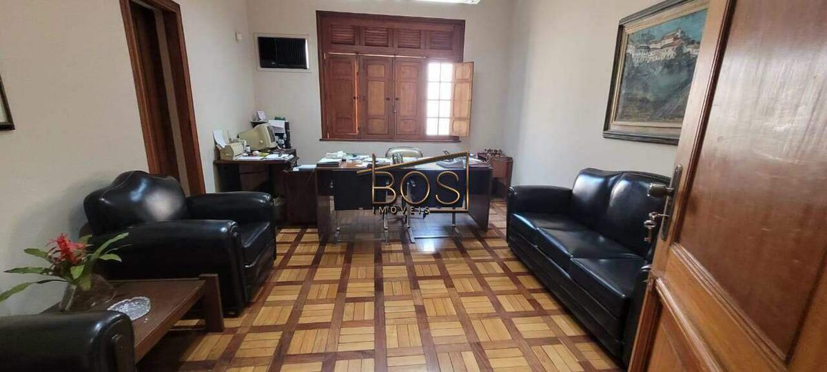 Casa, Centro, 10 Quartos, 15 Vagas, 6 Suítes