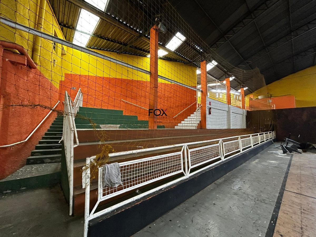 Prédio, Sagrada Família, 0 Quarto, 0 Vaga