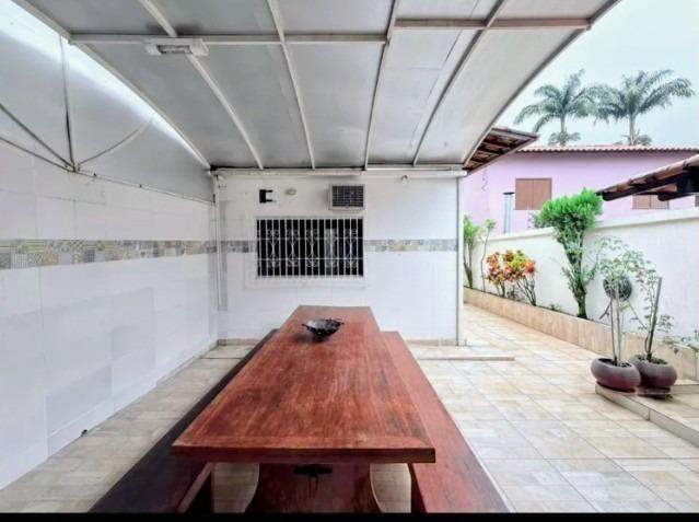 Casa, Castelo, 3 Quartos, 2 Vagas, 1 Suíte