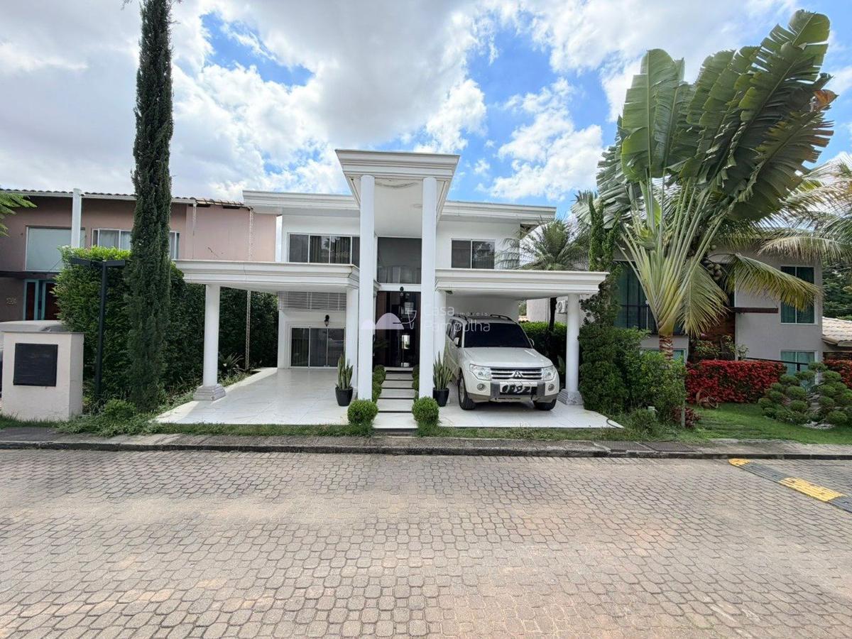 Casa, Trevo, 4 Quartos, 2 Vagas, 2 Suítes