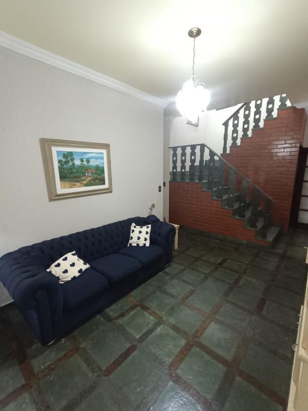 Casa, Luxemburgo, 4 Quartos, 4 Vagas, 1 Suíte