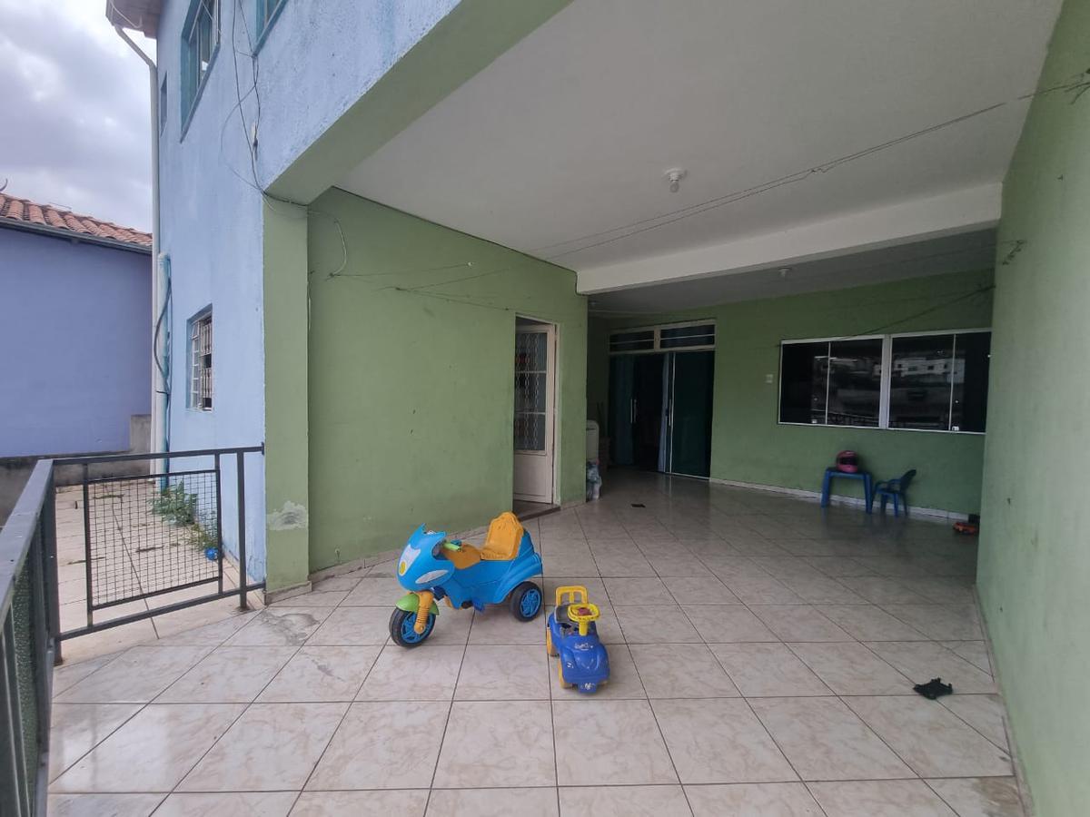 Casa, Palmeiras, 3 Quartos, 5 Vagas, 1 Suíte