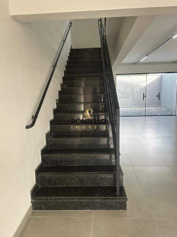 Andar, São João, 0 Quarto, 3 Vagas