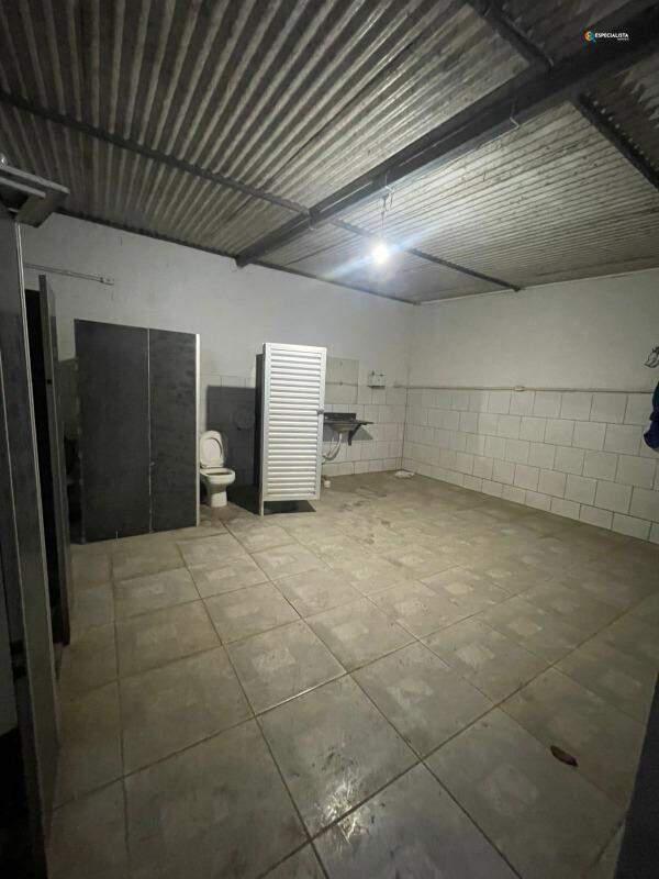 Galpão, Distrito Industrial Deputado Simão da Cunha, 0 Quarto, 0 Vaga