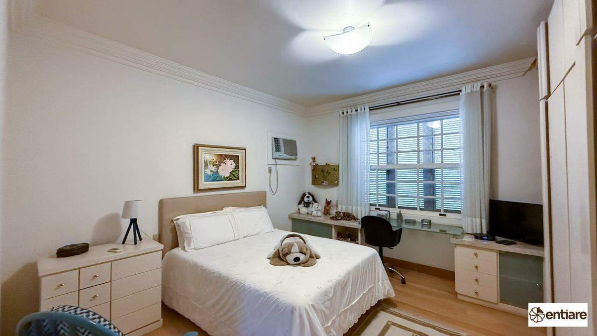 Casa, Garças, 4 Quartos, 9 Vagas, 3 Suítes