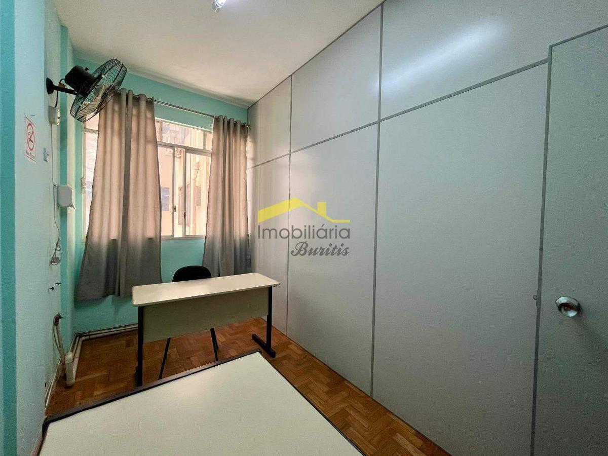 Sala, Centro