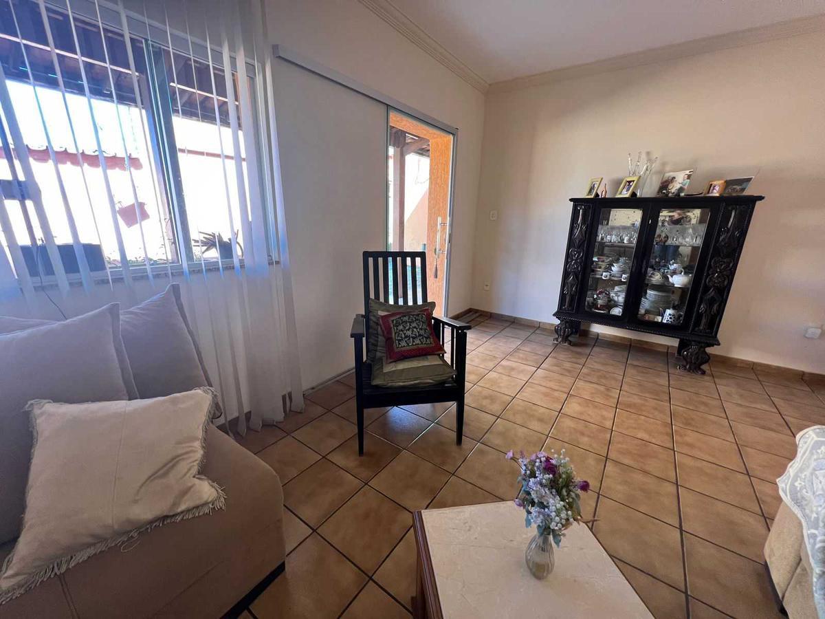 Casa, São Gabriel, 4 Quartos, 3 Vagas, 1 Suíte