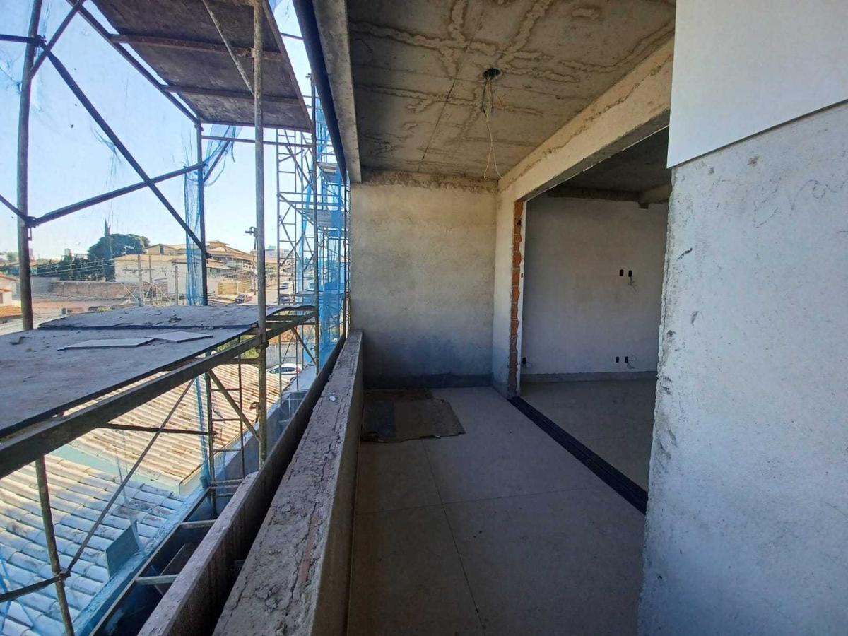 Apartamento, Jardim Riacho das Pedras, 3 Quartos, 2 Vagas, 1 Suíte