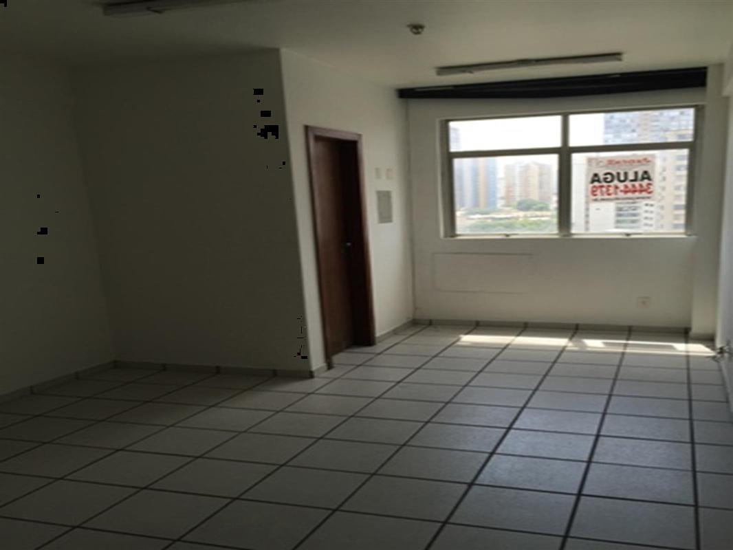 Sala, Centro