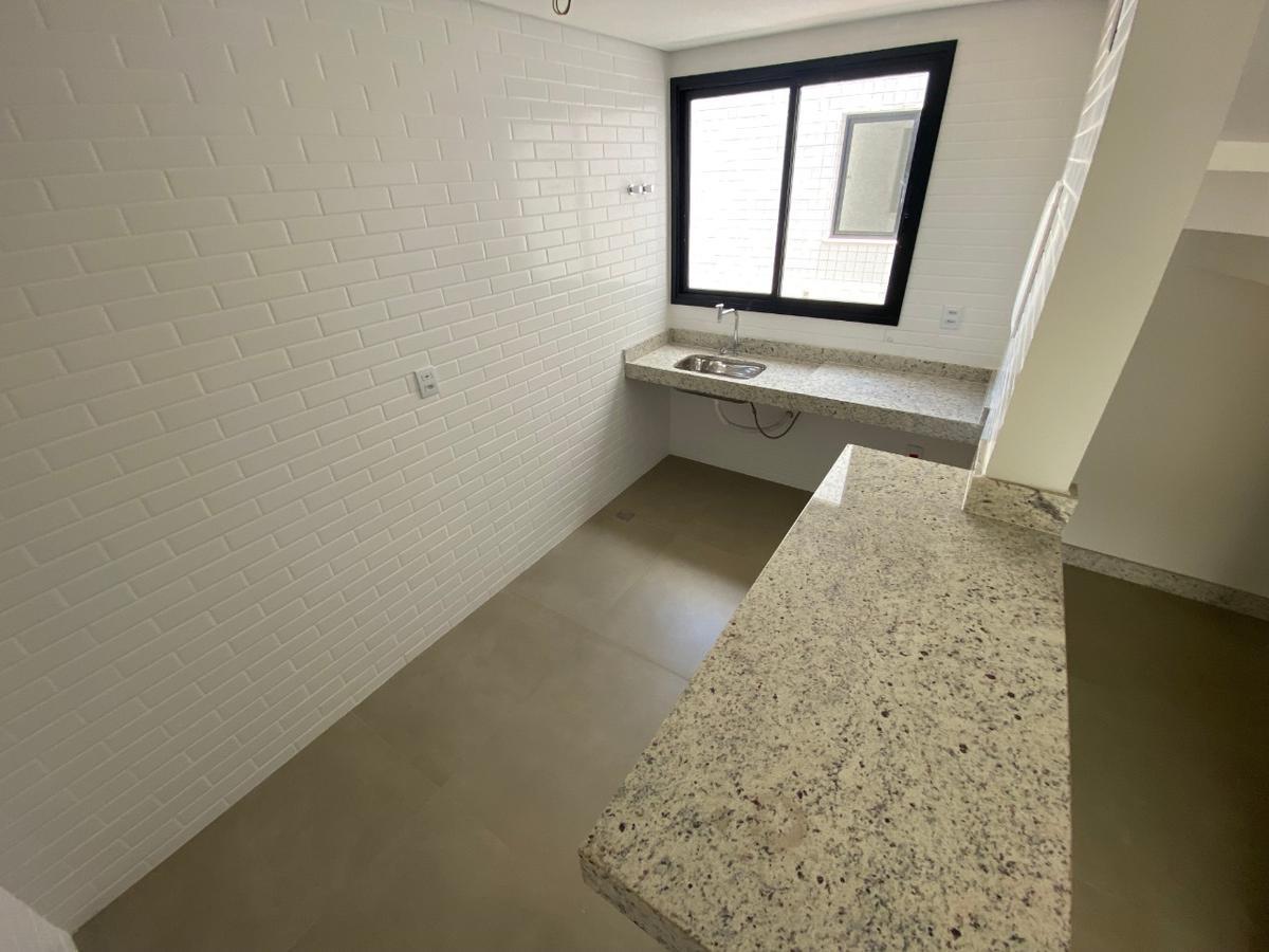 Cobertura, Liberdade, 3 Quartos, 2 Vagas, 1 Suíte