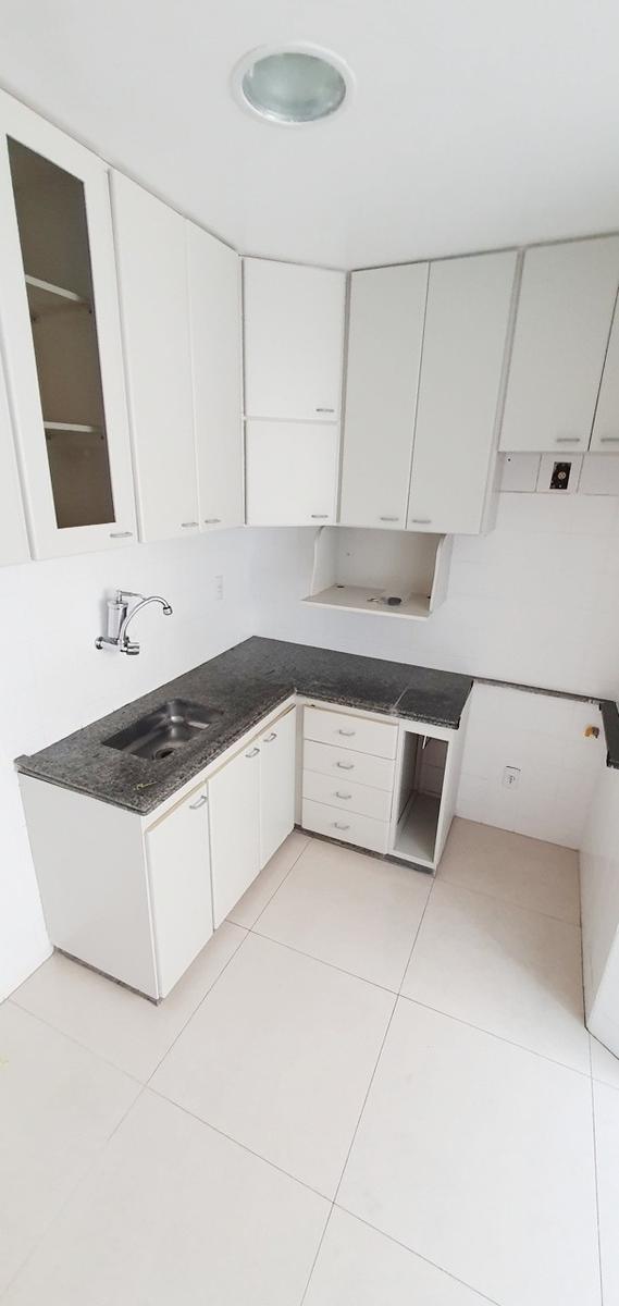 Apartamento, Sagrada Família, 3 Quartos, 1 Vaga, 1 Suíte