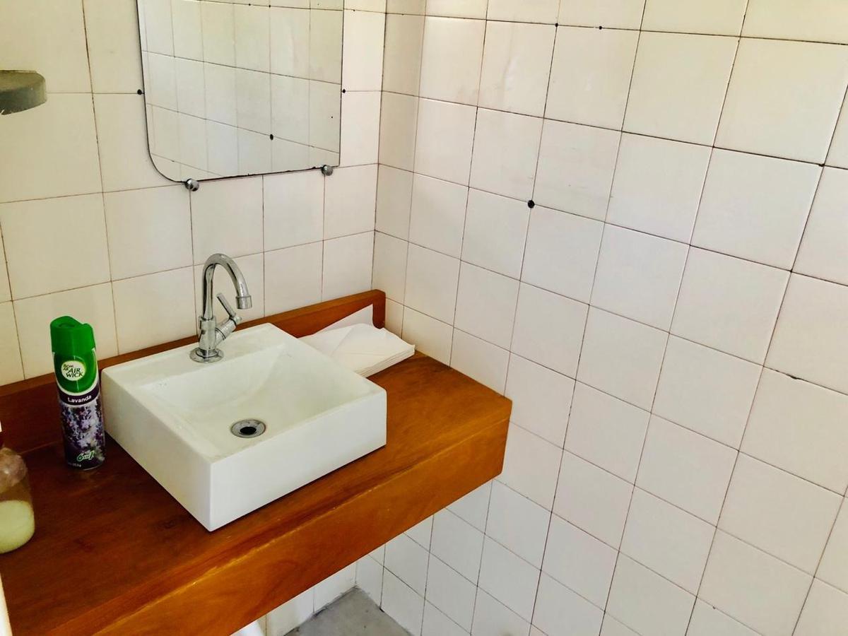 Sala, Lourdes, 0 Quarto, 1 Vaga