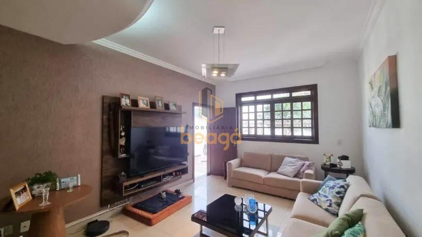 Casa, Castelo, 3 Quartos, 2 Vagas, 1 Suíte